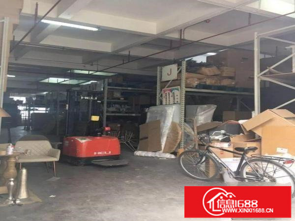 横岗保安社区1楼厂房2268平方高度6米带消防喷淋