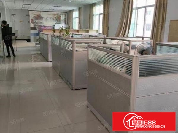 龙眼电子厂分租1000平米！现成精装修拎包入驻