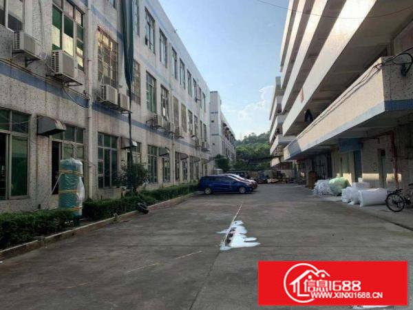 平湖富民工业区独院厂房三楼580平米