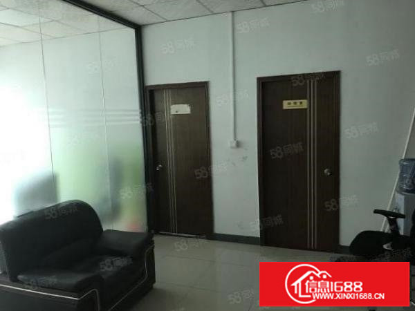 大浪商业中心附近单层550平方米带装修厂房办公室出租