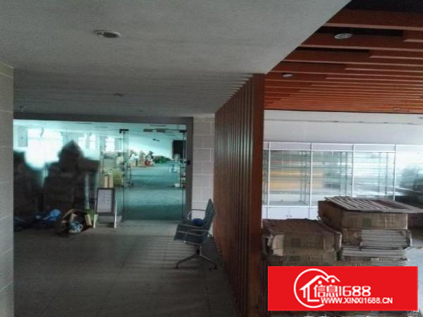 坑梓标准带电梯二楼800平出租精装修办公室招租