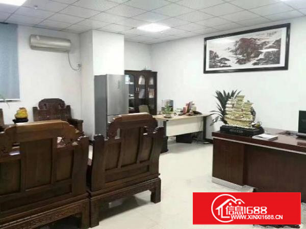 长安镇厦边出租二楼带办公室精装修厂房420平配套齐全可分租