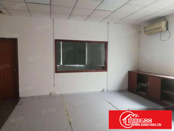 地铁口附近，全新厂房出租