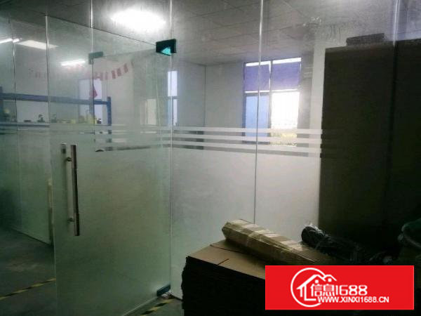 全新电梯厂房，环境优美，水电齐全，全新装修