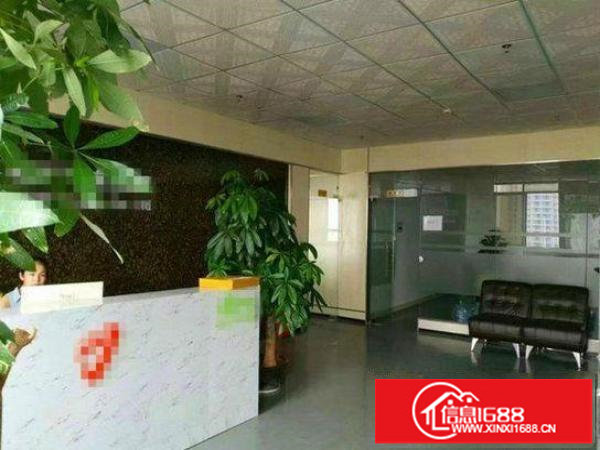 龙岗区爱联标准一楼厂房2000平米带牛角招租