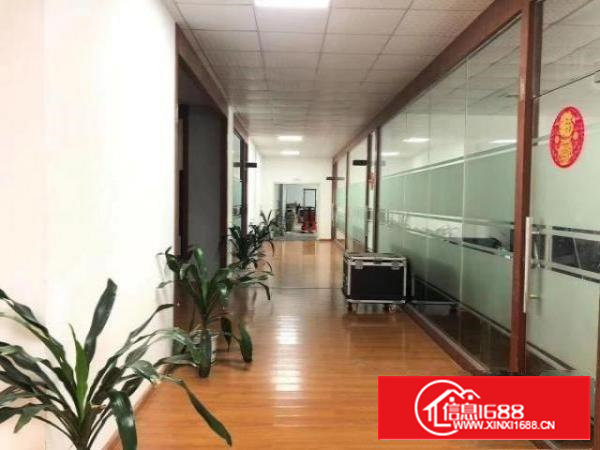 石岩塘头楼上厂房1680平