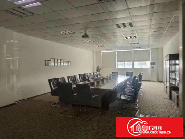 观澜福民派出所附近新出原房东带豪华装修三楼2800平出租。