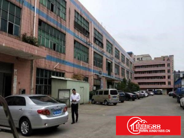 塘厦新出精装修标准厂房880平出租，水电齐全零公摊