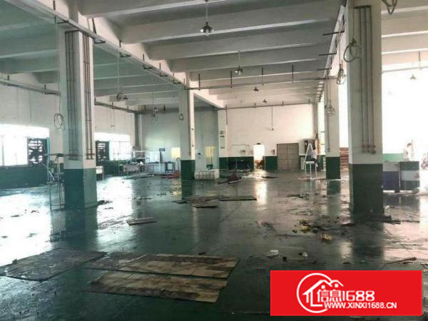 清溪镇新出标准厂房一楼550平方，带现成办公室装修出租。