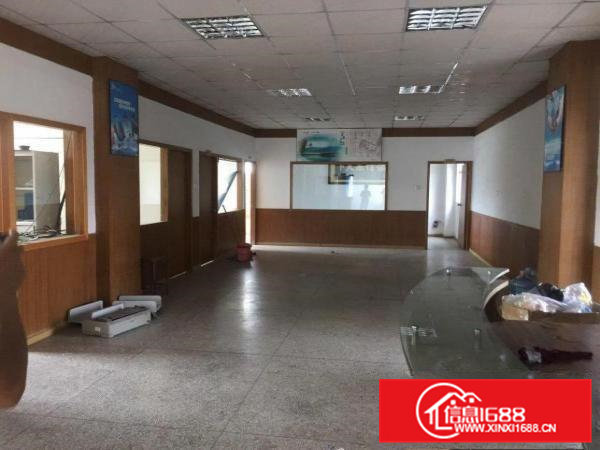 雁田楼上带装修1600平出租