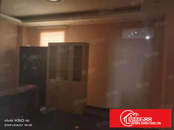 租15元塘厦平山新出1到3楼各300平出租