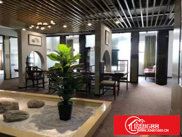 布吉百门前工业区原房东整层带装修2200平厂房出租（合同长）