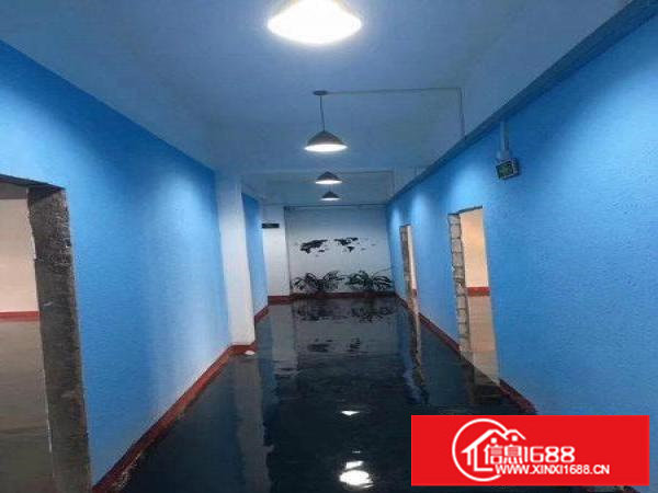 五和地铁站旁厂房出租，小面积带精装.138平起租，停车位充沛