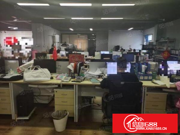 新出！平湖华南城附近小独院厂房2580平方带精装修厂房出租