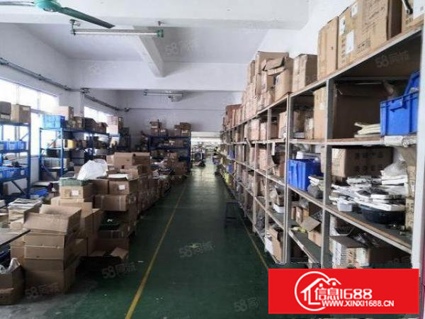 黄江镇中心新出楼上带装修厂房1150平整层出租