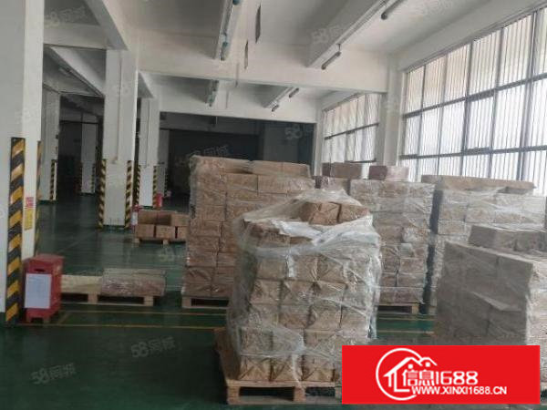 深圳市龙岗区平湖新木村一楼厂房带冷库招租面积2500平米