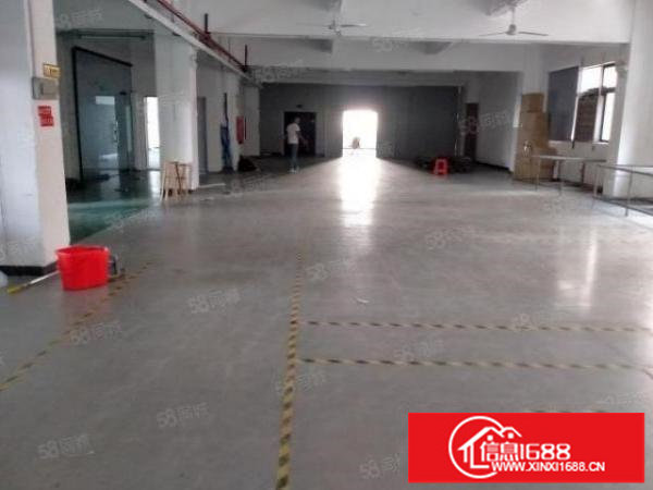辅城坳工业区四楼1850平方出租