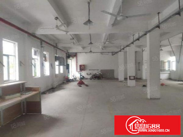 布吉新出1500平标准厂房出租大小可分租园区空地超大