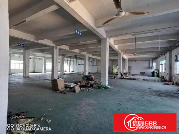 三中楼上厂房1600平米招租水电线路现成