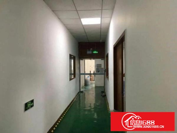 龙华大浪楼上带装修1000平原房东厂房，拎包入住