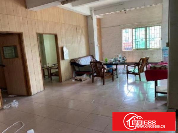 私人楼、大马路边、一栋四层、二三楼招租