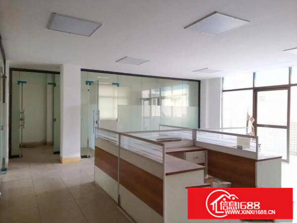 清溪镇三中工业区新空出楼上1200平精装修厂房出租