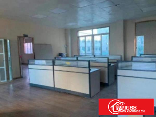 高埗工业园分租楼上靓车间2500平方，带精装办公室