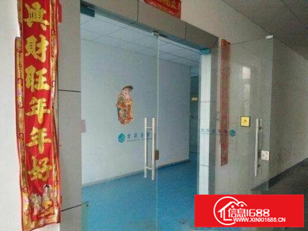 常平土塘原房东标准厂房二楼1000平方低.价出租