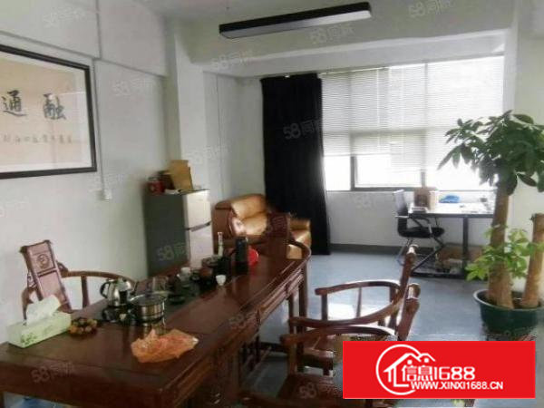 2楼140平精装修租3220元