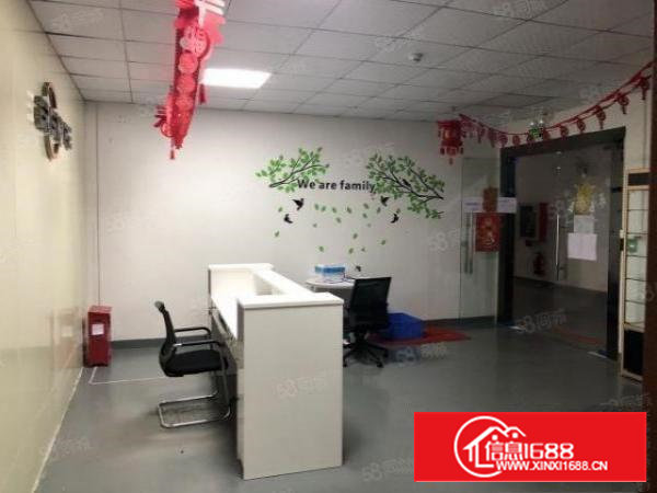 沙井新桥三工业区，880平米带精装修，无转让费，107国道边