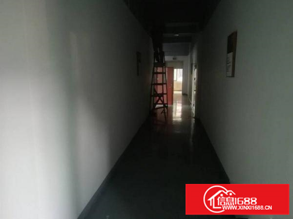 坂田路口单层1280平方，可分租200平起