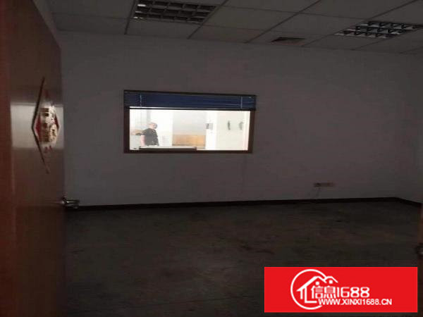 横岗六约1050平方精装厂房出租大小分租