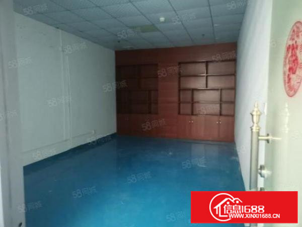 大岭山园区空出楼上3700厂房出租，设备齐全可分租