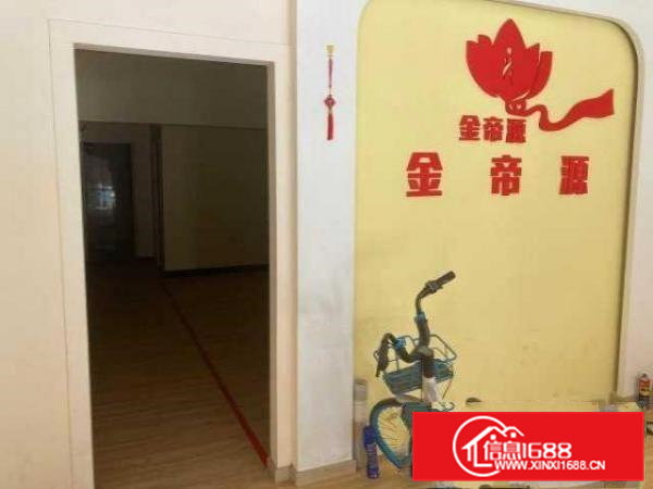 出租寮步镇下岭贝村1楼门面出租