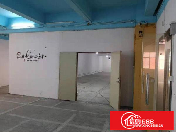 塘坑地铁站3楼850平米精装修出租，0转让费