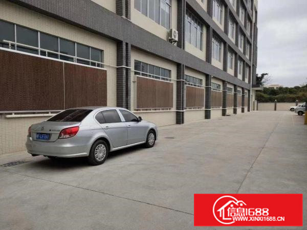 带行车一楼厂房）凤岗原房东4000平方米带地坪漆一楼厂房出租