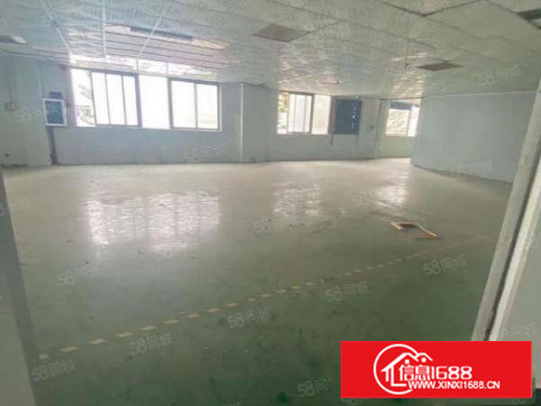 塘厦清湖头标准厂房3楼1700平，消防合格，天花吊顶