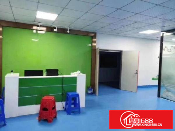 龙华大浪行政中心附近新出整层1500平精装修带无尘车间