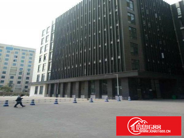 同乐高速路口附近大型工业区2482平厂房招租