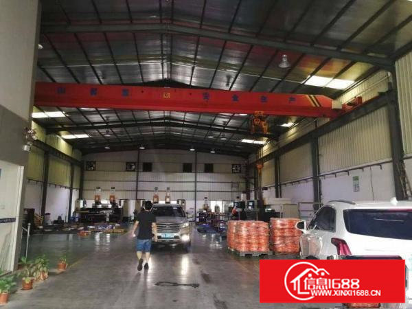 乌沙实业客分租单一层钢构实际面积450平方，高8米，现成行车