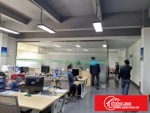 （急租）清溪现空出楼上2400平方地坪漆车间，精装修办公室。