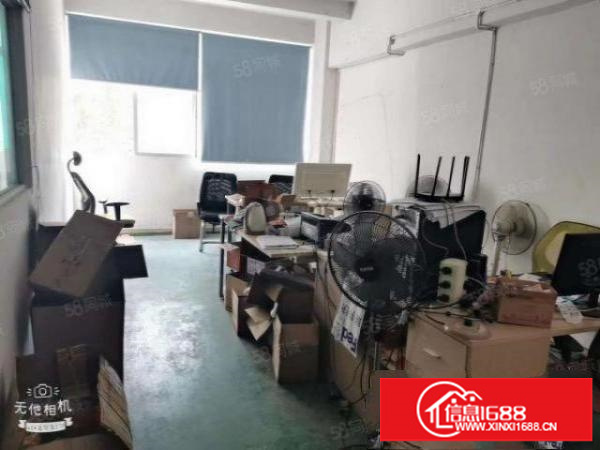 观澜福民新出楼上单层面积550平方带装修厂房出租