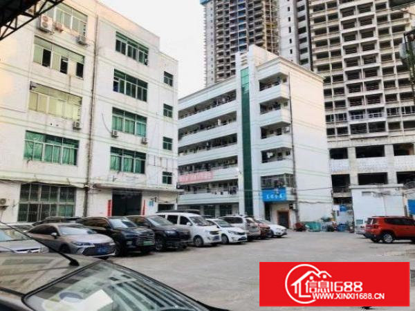 横岗永湖地铁口附近原房东直租一楼1800平红本厂房