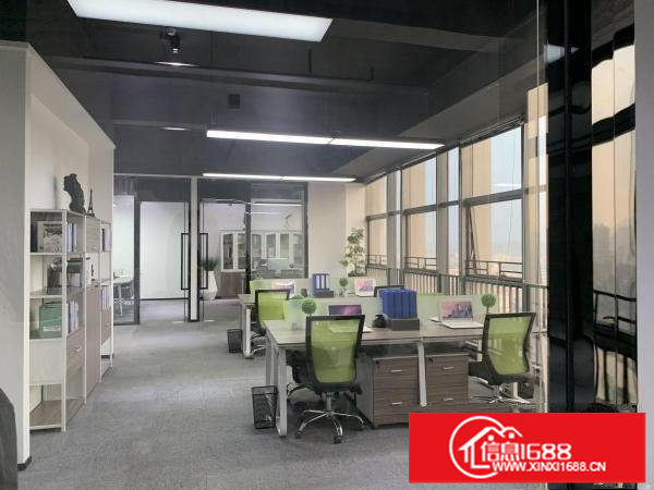 横岗地铁口全新办公带装修230平方米招租