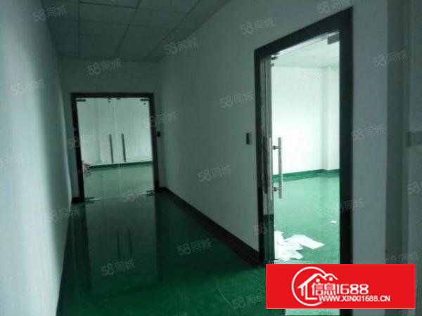 石岩新出楼上1460平万级无尘车间