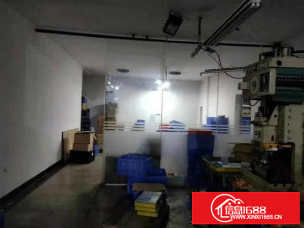 出租大岭山鸡翅岭280方厂房，水电齐全，拎包入驻