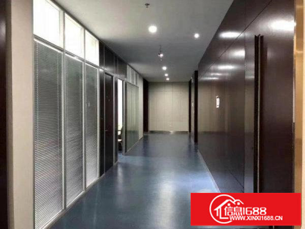 坪山大工业区豪华办公厂房招租！150平起租！已隔好！有红本！