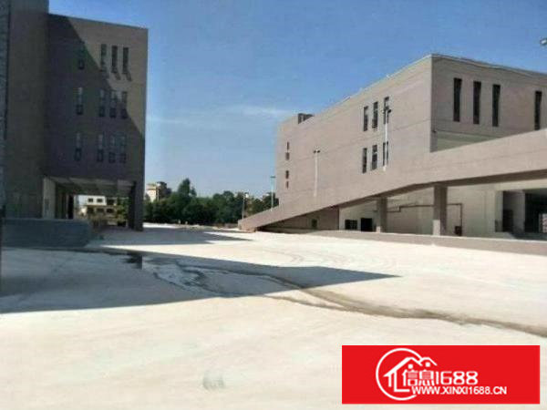 龙岗15471平原房东带红本全新独院厂房出租！