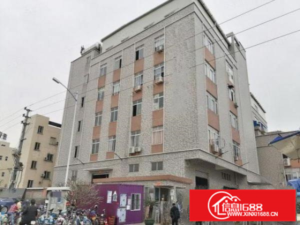 证照齐全，带装修，顺德伦教3500平方标准厂房出租