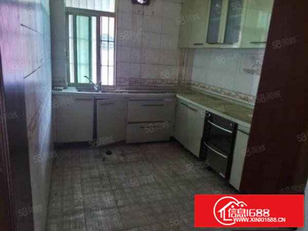 凤岗油甘埔精装修厂房三楼350平现成办公室仓库车间